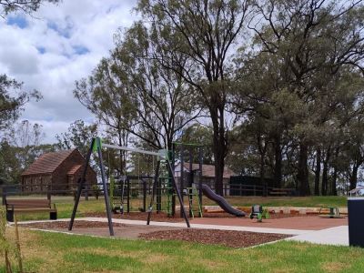 Freemans Reach Reserve playground now open