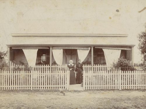 Image of Sarah Jones and Eliza Shepherd, c.1900, Windsor, photographer unknown